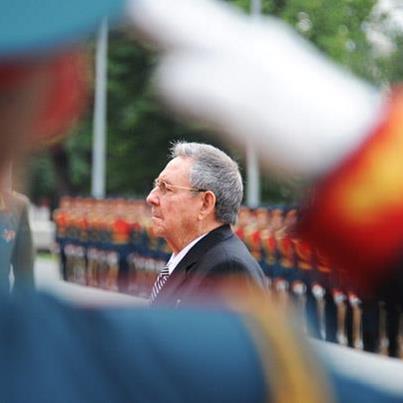 532474_460803393938814_1608818076_n