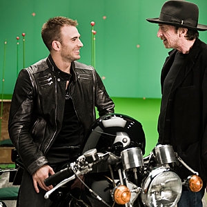 Chris_Evans__Gucci_Guilty_0
