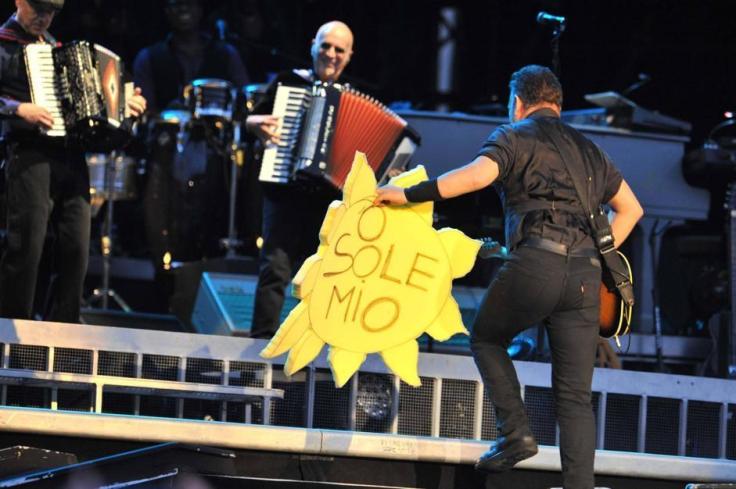 BRUCE SPRINGSTEEN IN CONCERT IN NAPLES