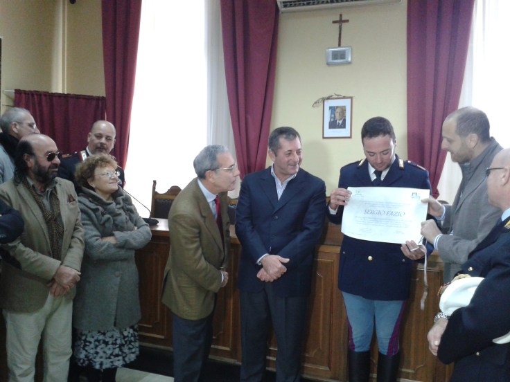 pergamena a Sergio Fazio