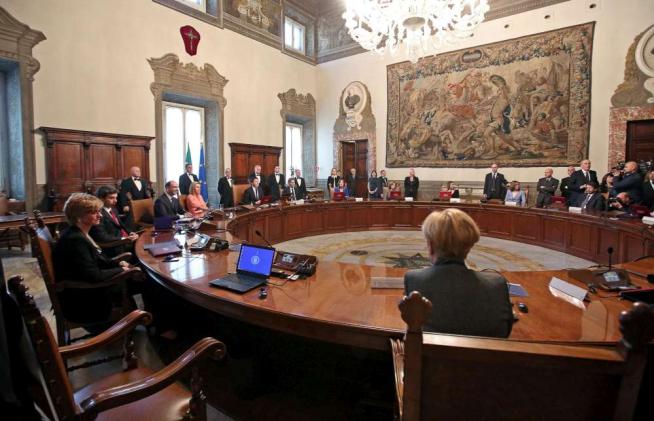 C_4_articolo_2028593__ImageGallery__imageGalleryItem_14_image