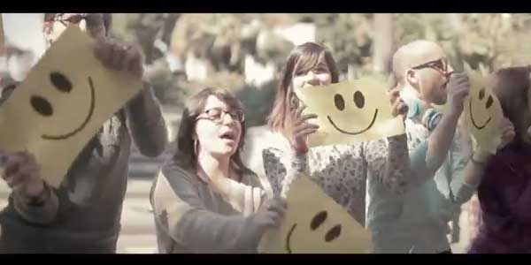 Anche-a-Catania-si-balla-sulle-note-di-Happy