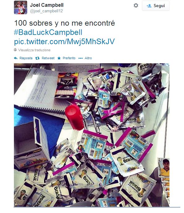 Joel Campbell "attaccante dell'Olympiacos Pireo in prestito dall'Arsenal e della Nazionale costaricana" ha comprato 100 pacchetti di figurine dei mondiali "dove parteciperà con la sua nazionale" non riuscendo a trovare la sua figurina.