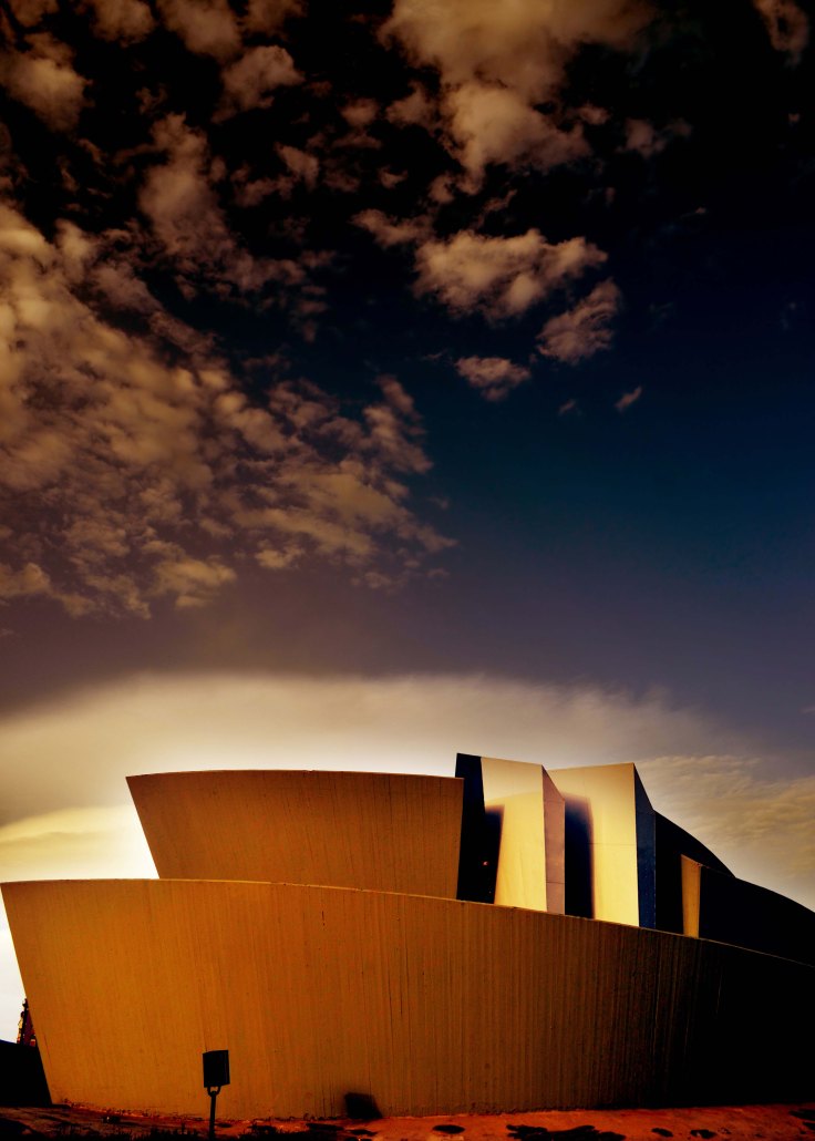 foto-titolo-salto-sulla-terra-misura-50x70-anno2012