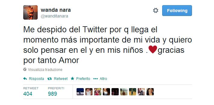 "Lascio Twitter perché comincia il momento più importante della mia vita e voglio pensare soltanto ai miei piccoli. Grazie per tanto amore." Con queste parole Wanda Nara decide di lasciare il profilo di Twitter, sicuramente dietro a questa decisione c'è il fatto che Maxi Lopez avrebbe ottenuto un’ingiunzione a tutela dei propri figli da parte di un tribunale, chiedendo 50mila Dollari per ogni foto pubblicata su Twitter, ma sicuramente non mancheranno foto e notizie da parte di Mauro Icardi.