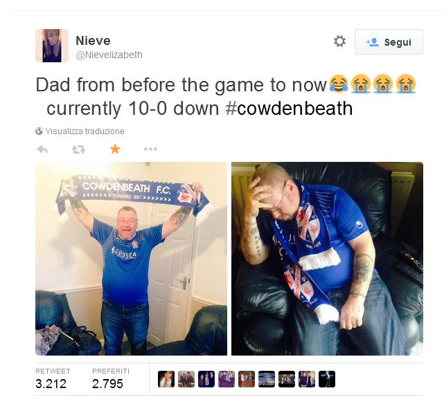 Gioia e disperazione nella stessa foto per questo tifoso scozzese del Cowdenbeath, il suo amato club perde 10-0 contro la capolista Heart, nella Scottish Championship "serie B scozzese".