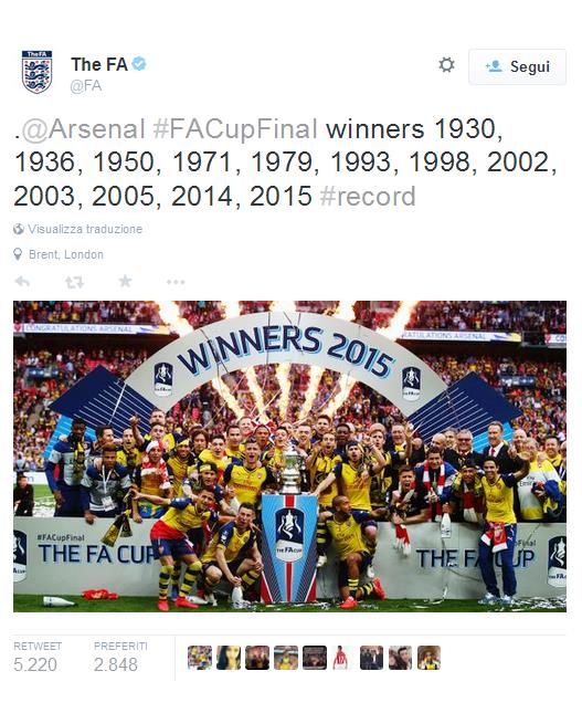 L'Arsenal battendo l'Aston Villa con un pesante 4-0, conquista la 12esima FA Cup "torneo più antico del mondo".