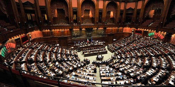 montecitorio_aula_camera-600x300